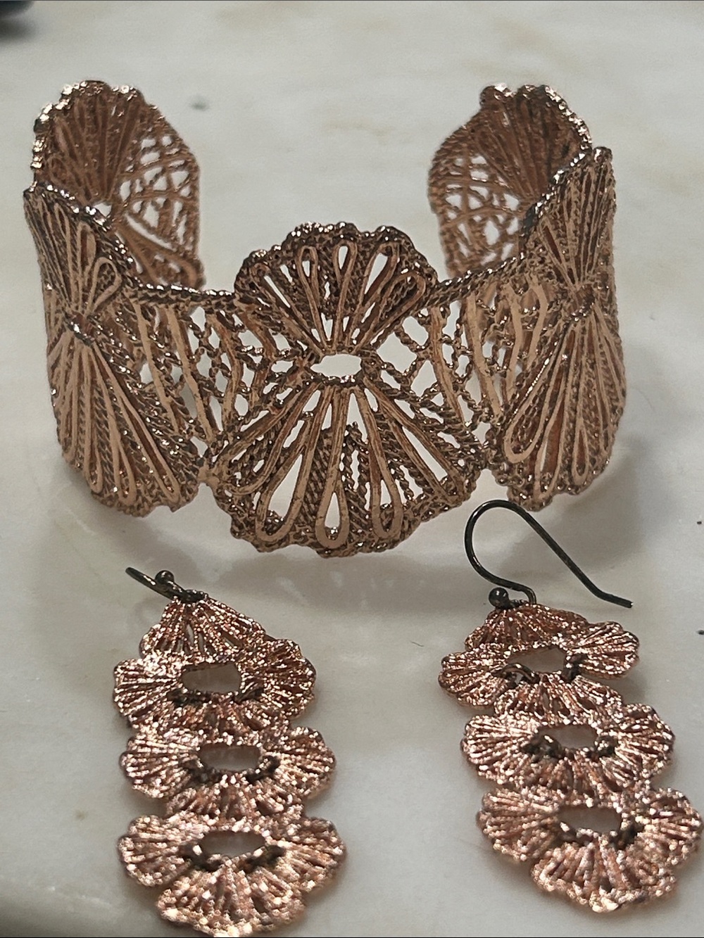 Retired Stella & Dot Geneve Rose Gold Filigree Cuff Bracelet with Drop Earrings